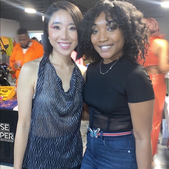 Meet your Posher, Deja - Picture 5 of 6